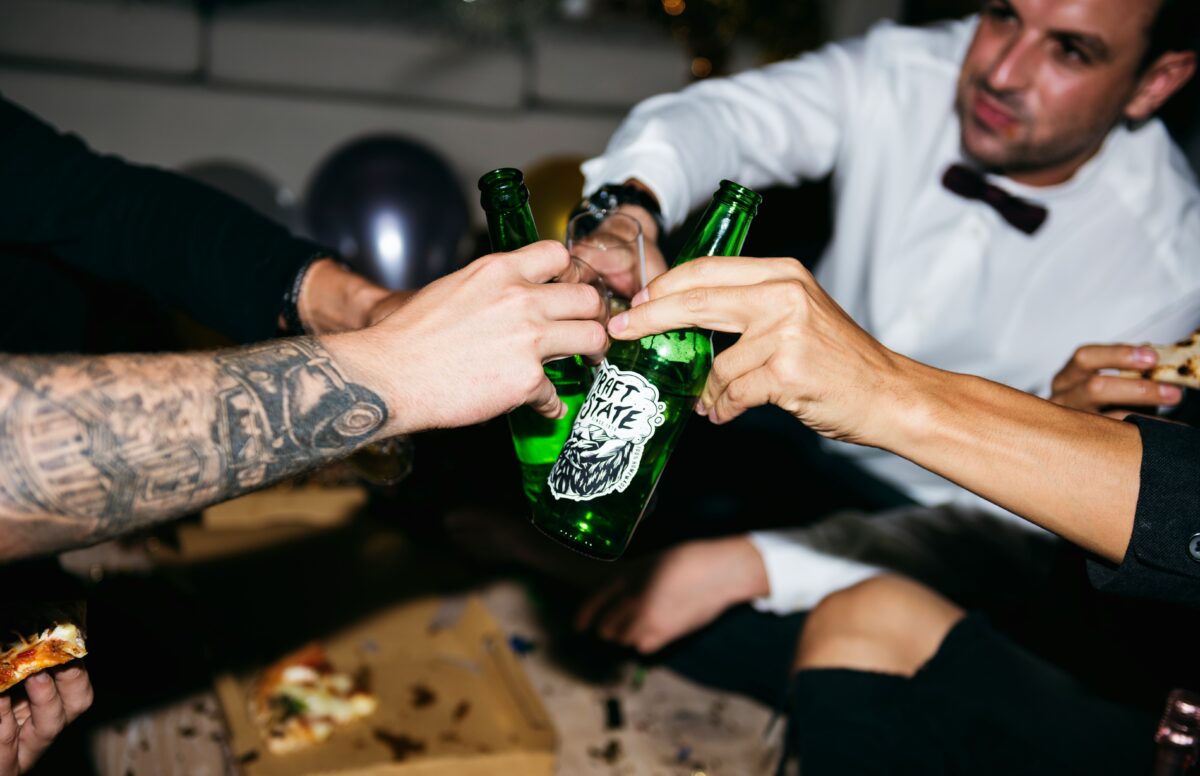 Curated Lifestyle 4Lfj8Ww39OM Unsplash 1200x776